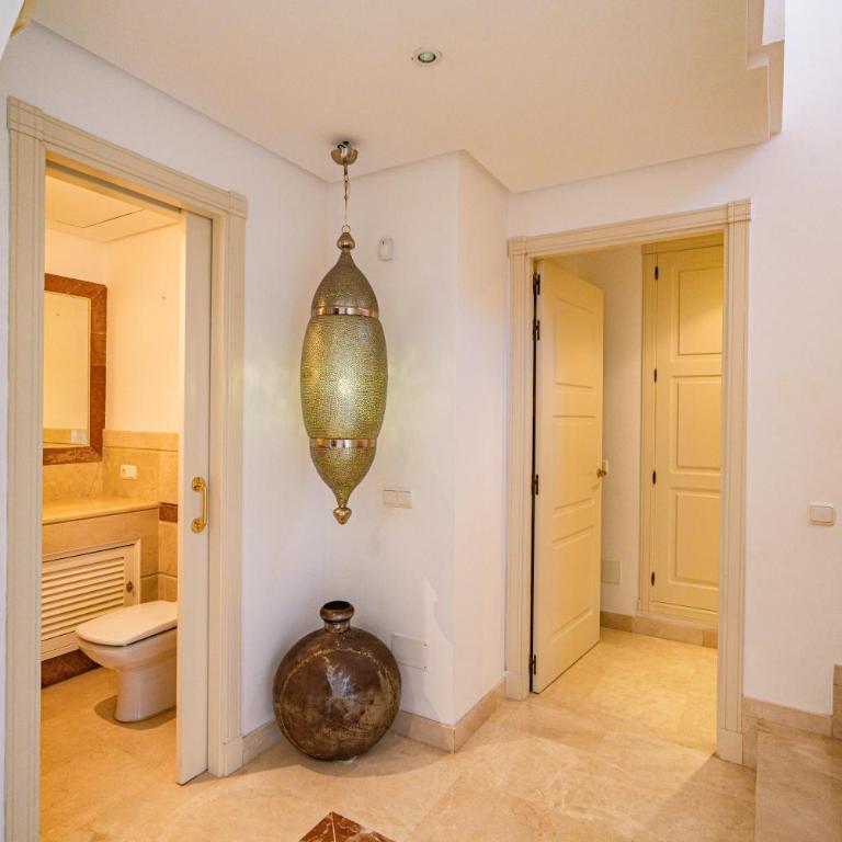 Lujoso Duplex 3 Dormitorios en Gran Bahia de Marbella - Apartamento de 3 dormitorios - 37