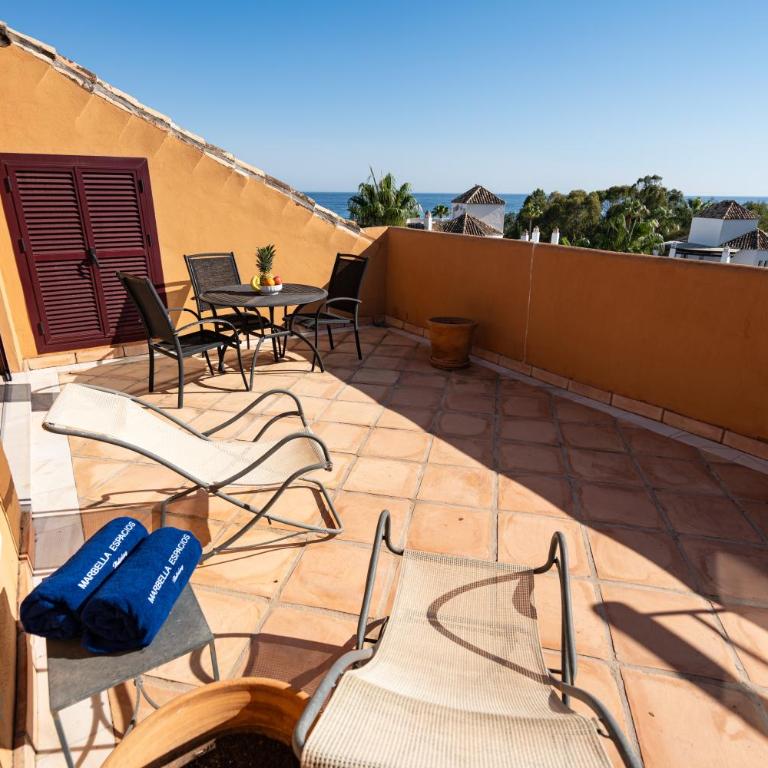 Lujoso Duplex 3 Dormitorios en Gran Bahia de Marbella - Apartamento de 3 dormitorios - 56