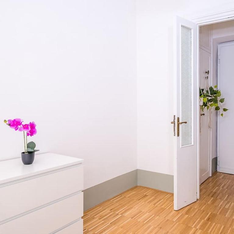ht la spezia bilo - Two-Bedroom Apartment - 17