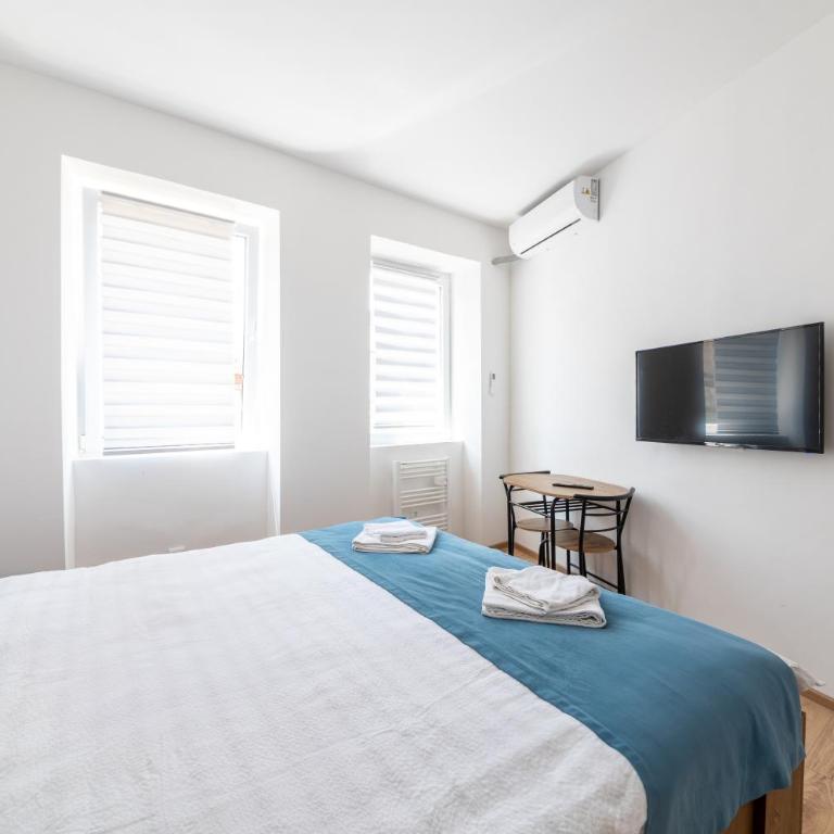 Colours Plus - Apartman sa 2 Spavaće Sobe - 3