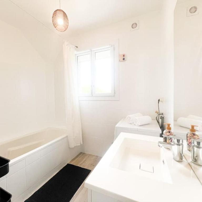 T2 Jardin, Centre, Gare, 5'plage - Appartement 1 Chambre - 6