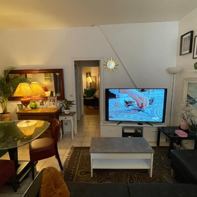 Appartement Paris Gare du nord - One-Bedroom Apartment - 8