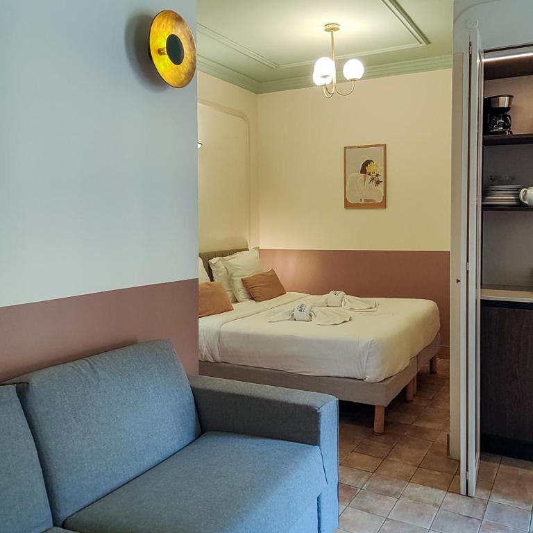 Hotel Aparthotel AMMI Vieux Nice - Junior Suite with Balcony - Courtyard side - 23