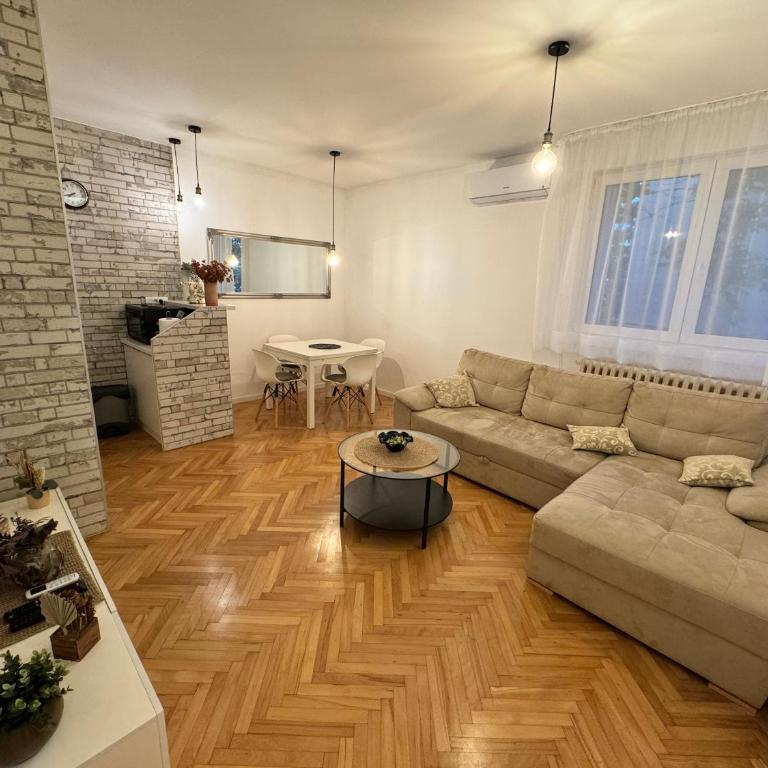 Aurora - Apartman sa 1 Spavaćom Sobom - 1