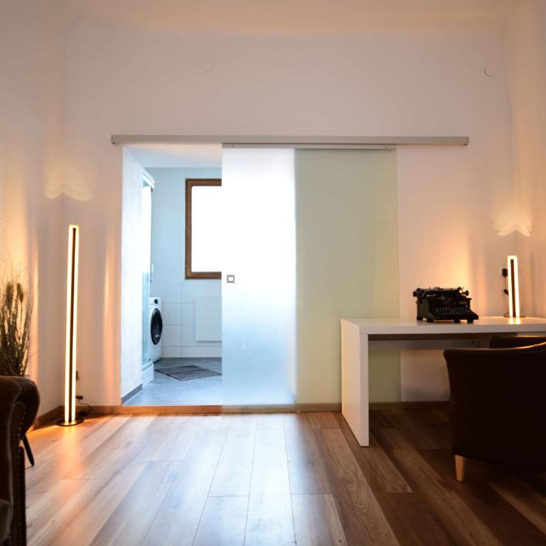 Flataid PremiumAPART Graz Center - Apartment mit 2 Schlafzimmern und Balkon - 13