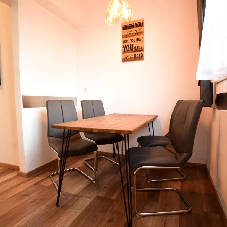 Flataid PremiumAPART Graz Center - Apartment mit 2 Schlafzimmern und Balkon - 18