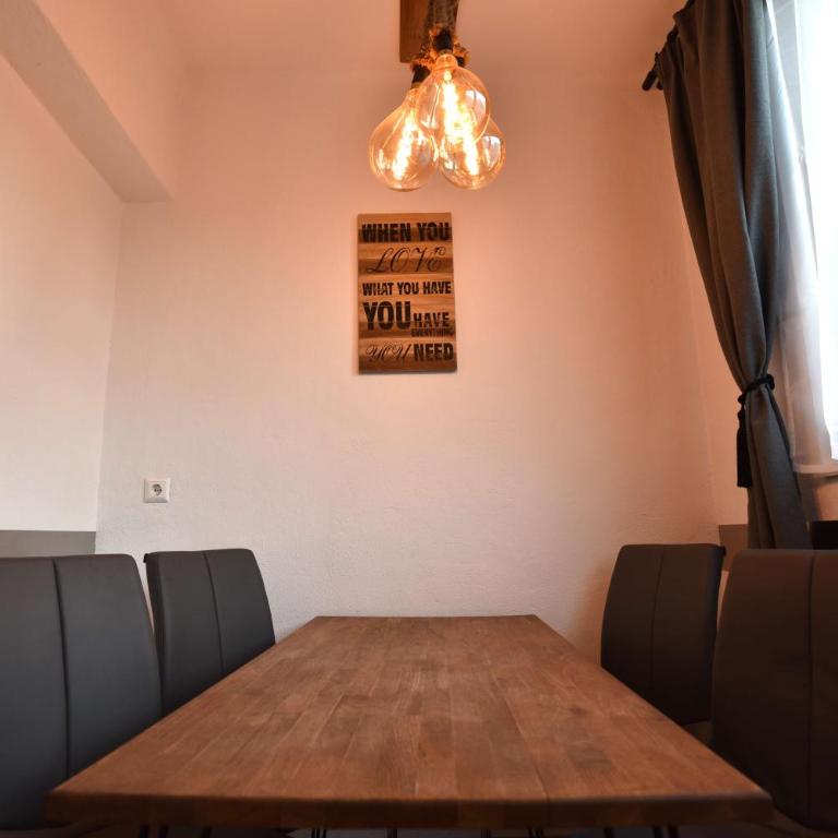 Flataid PremiumAPART Graz Center - Apartment mit 2 Schlafzimmern und Balkon - 19