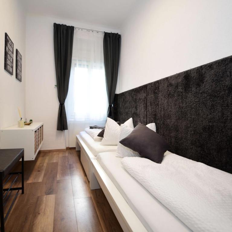 Flataid PremiumAPART Graz Center - Apartment mit 2 Schlafzimmern und Balkon - 5