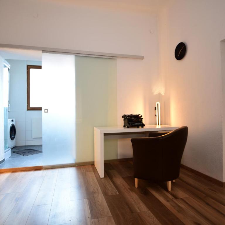 Flataid PremiumAPART Graz Center - Apartment mit 2 Schlafzimmern und Balkon - 15