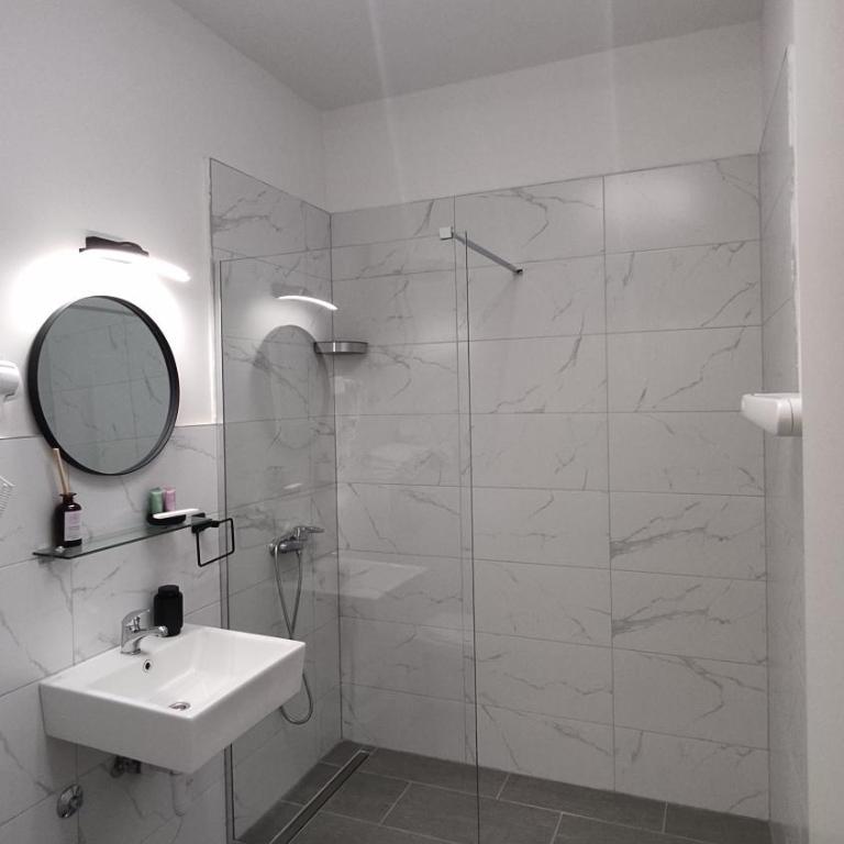 Apartment Fedora Old Town Sarajevo - Standard Triple Studio - 7