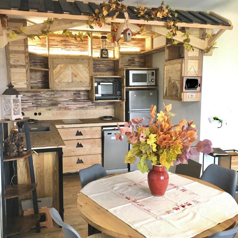 SUPERBE T2 ATYPIQUE-Vue PANORAMIQUE-IDEALEMENT SITUE ! - Apartamento de 1 dormitorio - 43
