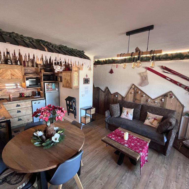 SUPERBE T2 ATYPIQUE-Vue PANORAMIQUE-IDEALEMENT SITUE ! - Apartamento de 1 dormitorio - 5