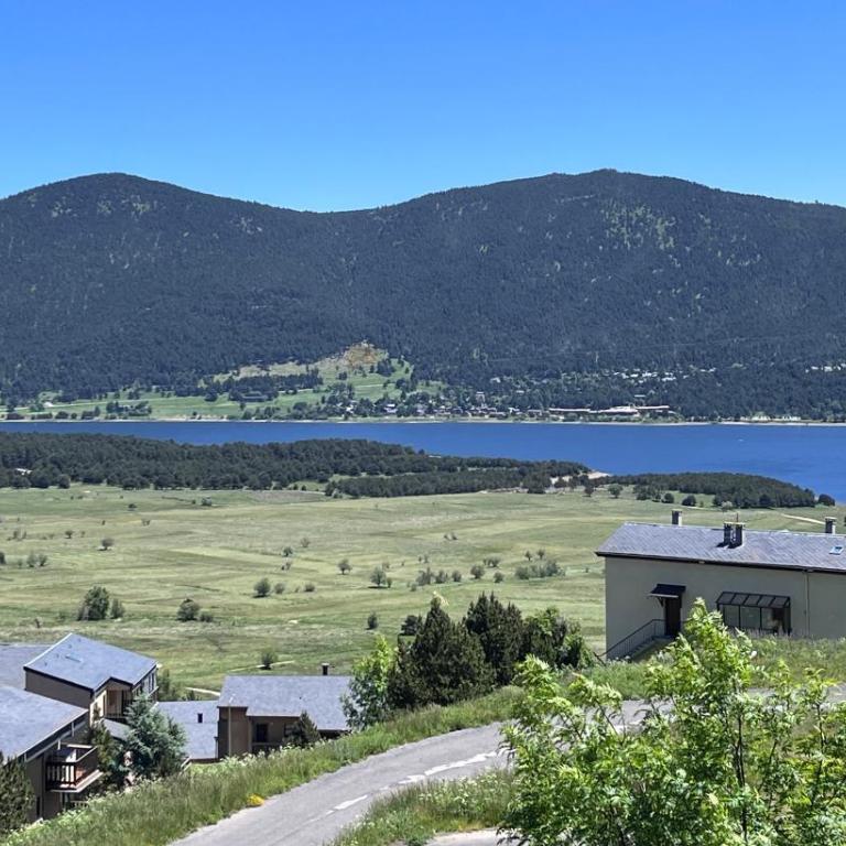 SUPERBE T2 ATYPIQUE-Vue PANORAMIQUE-IDEALEMENT SITUE ! - Apartamento de 1 dormitorio - 35