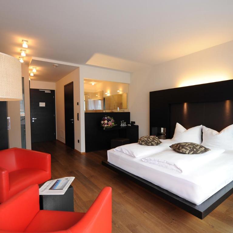 Hotel Vier Jahreszeiten - Penthouse Suite - 2