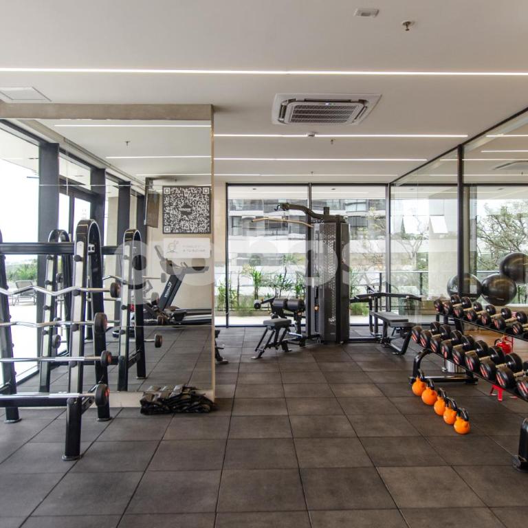 Dazzling apt one block from Shopping del Sol - Apartment - 22