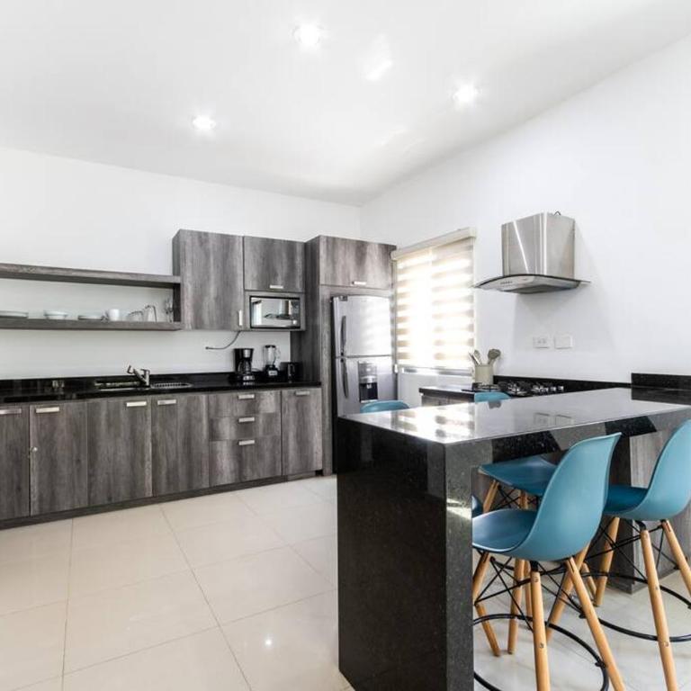 Elegante depa super céntrico en zona dorada - Two-Bedroom Apartment - 6