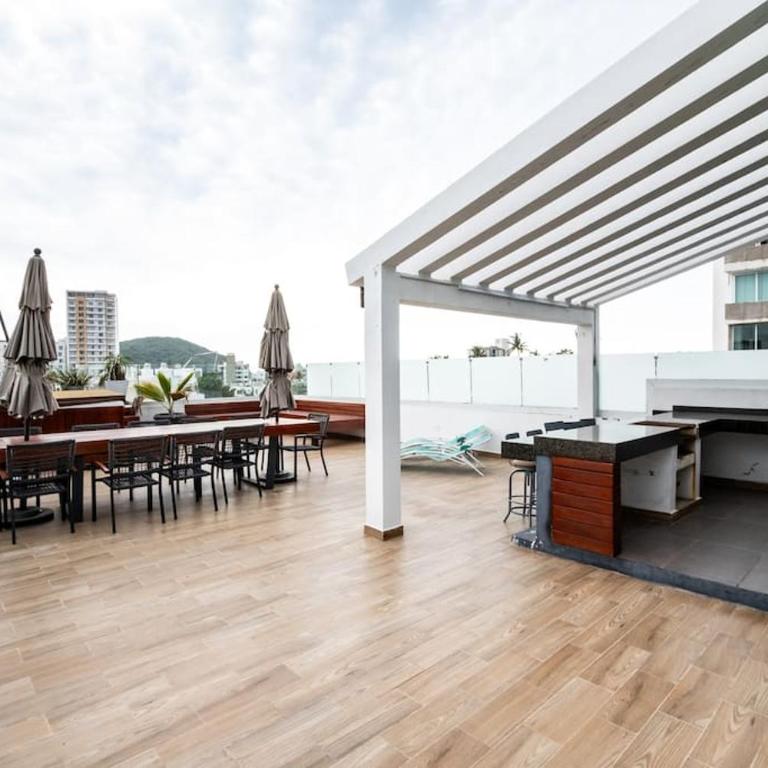depa moderno y en zona dorada súper centrico - Two-Bedroom Apartment - 4