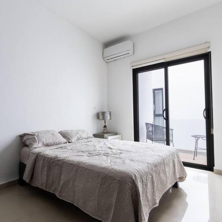 depa moderno y en zona dorada súper centrico - Two-Bedroom Apartment - 18