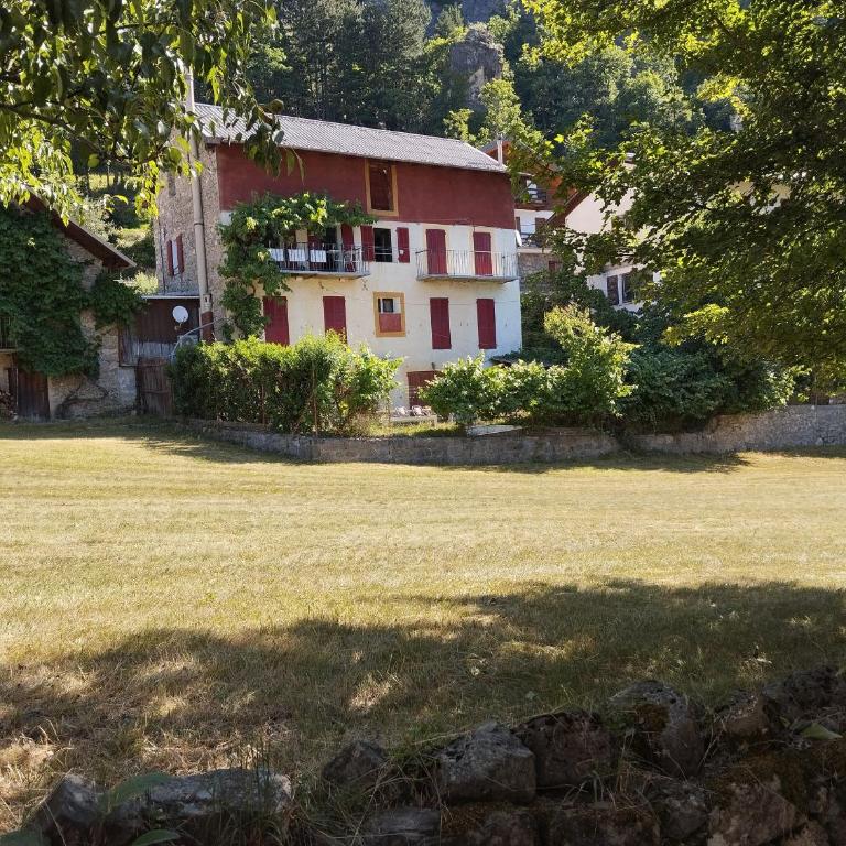 Loft neuf 4 couchages Peone- Valberg - Studio - Vue sur Montagne - 15