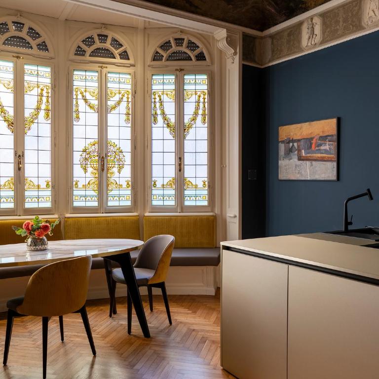 Elizabeth Unique Apartments - a Member of Design Hotels - Justitia - Apartment with Frescoes - 7