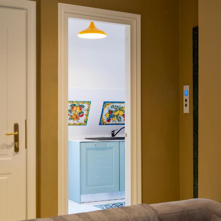 Elizabeth Unique Apartments - a Member of Design Hotels - Fides - Attic Apartment - 14