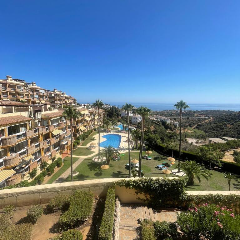 Room in shared Apartment in suite bathroom WiFi 2 swimming Pools Panoramic views Mijas Marbella - Apartment mit 2 Schlafzimmern - 26