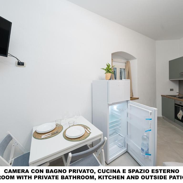 La Ghiara - One-Bedroom Apartment - 16