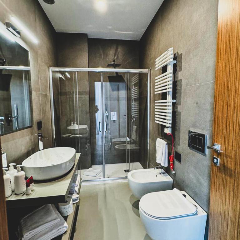 J Maluni City Hotel - Suite - 1