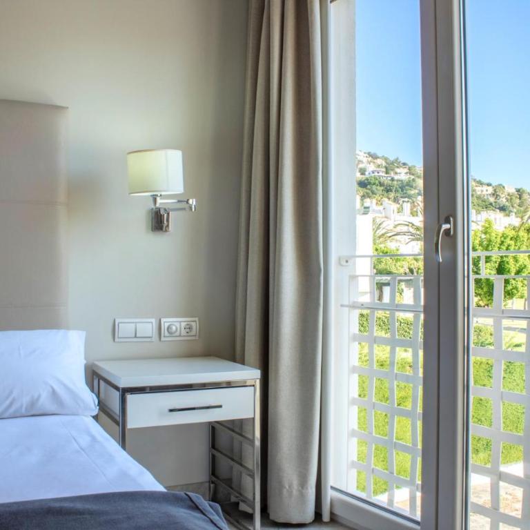 Hotel Atlántico - Habitación Doble Estándar - 1 o 2 camas - 5