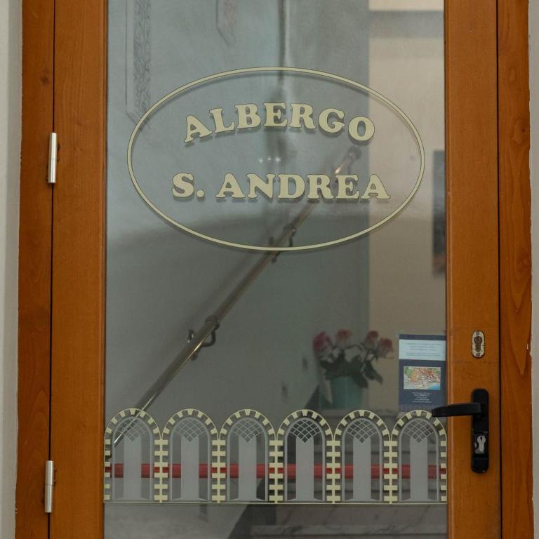 Albergo S. Andrea - Camera Matrimoniale/Doppia con Letti Singoli con Vista - 5