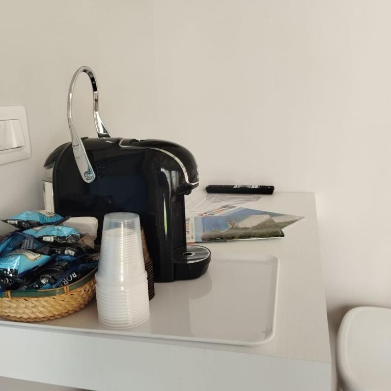 BURMARIA APARTMENT and ROOM with garden and jacuzzi - Large Double Room - 22