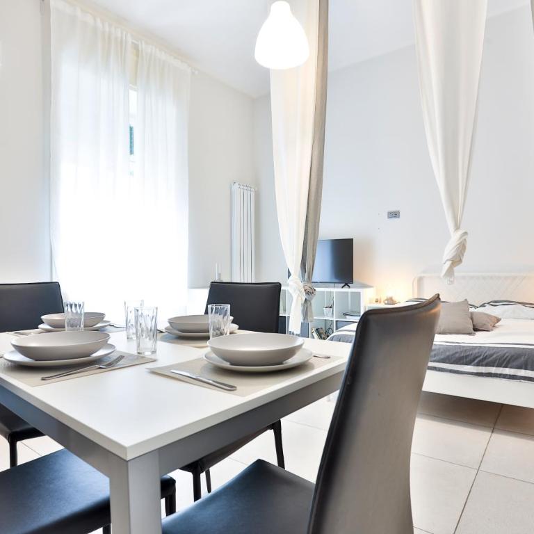 GuestHost - Salerno Bright & Comfortable Studio - Monolocale con Balcone - 8