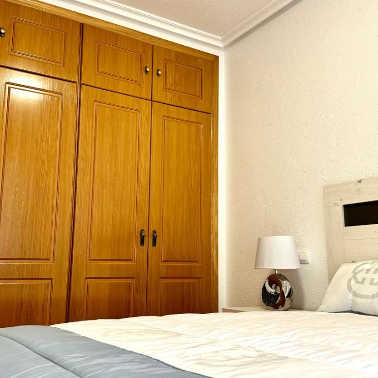 Amplia Casa Independiente cerca del mar - Casa de 4 dormitorios - 5