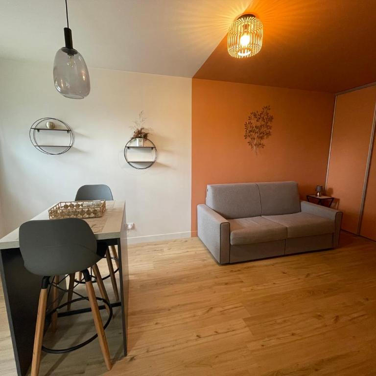 Studios TOUT INCLUS - Calme avec proximité du Centre Ville - Appartamento con 1 Camera da Letto - 1