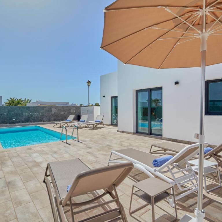 Blancazul Villa Anaisa, A - Three-Bedroom Home - 9