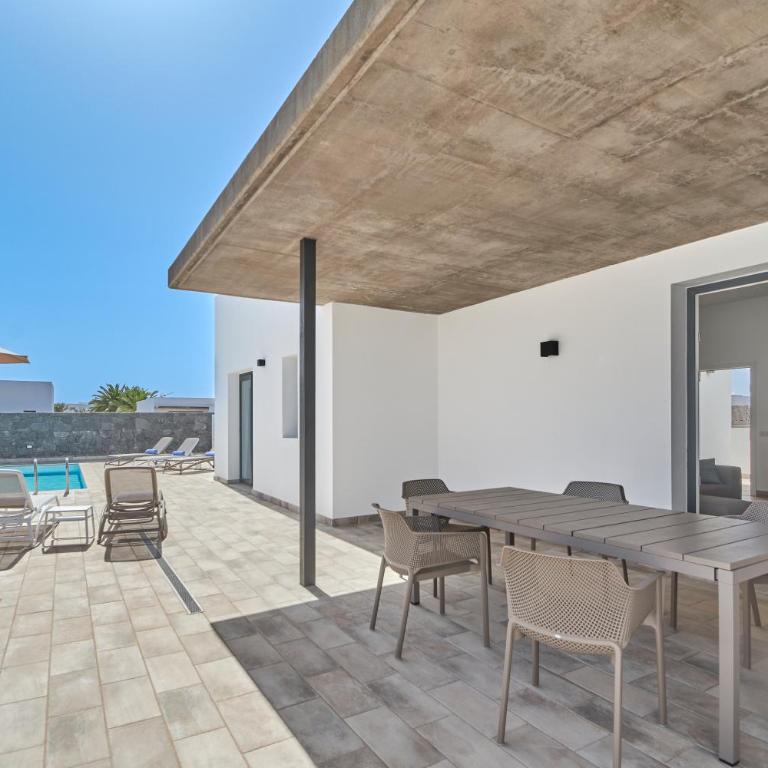Blancazul Villa Anaisa, A - Three-Bedroom Home - 10