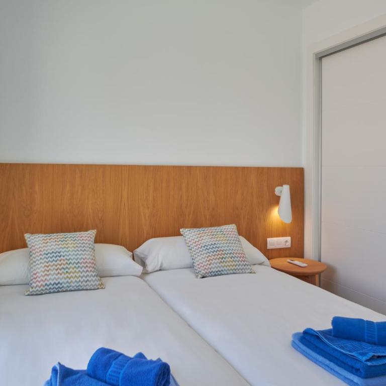 Blancazul Villa Anaisa, A - Three-Bedroom Home - 13