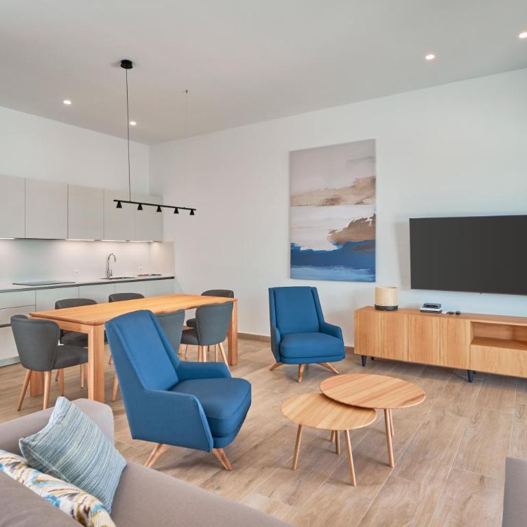 Blancazul Villa Anaisa, A - Three-Bedroom Home - 17