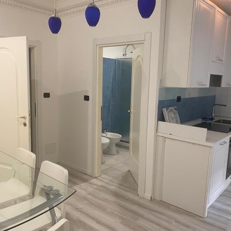 Appartamento Casa Vacanza Marina Centro Rimini - Appartamento con 1 Camera da Letto - 2