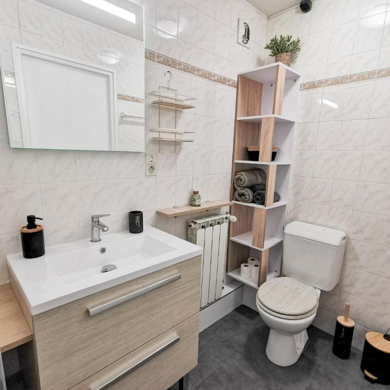 L'éclat urbain - One-Bedroom Apartment - 5