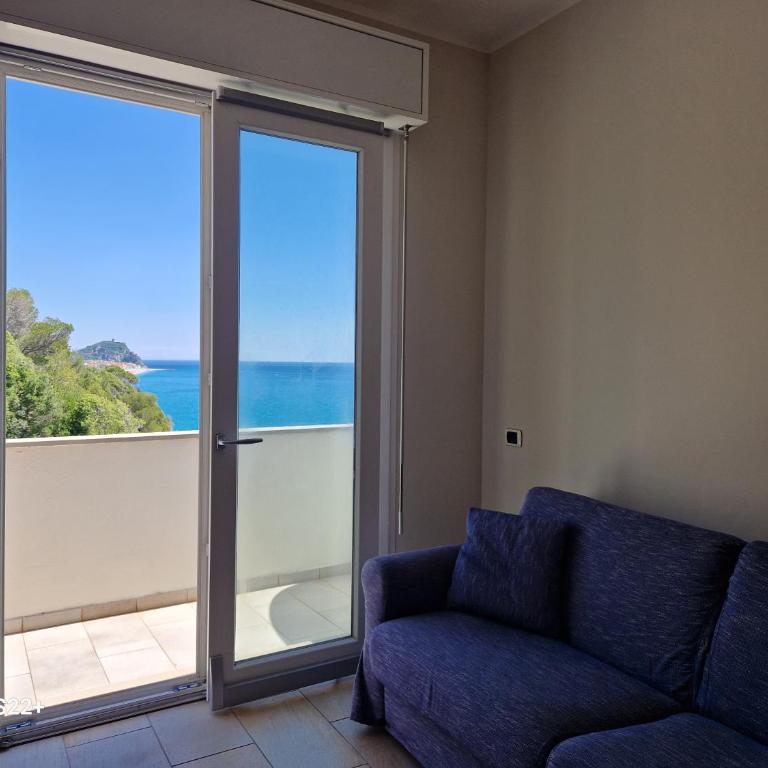 Affitti Brevi Liguria - La Fiorita - Monolocale con Vista Mare - 1