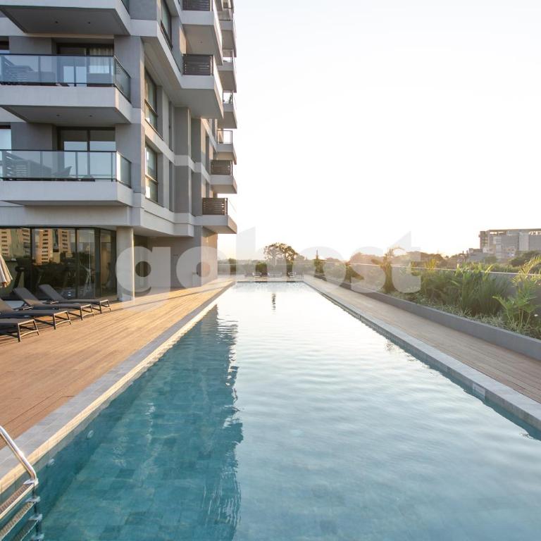 Dazzling apt one block from Shopping del Sol - Apartment - 18