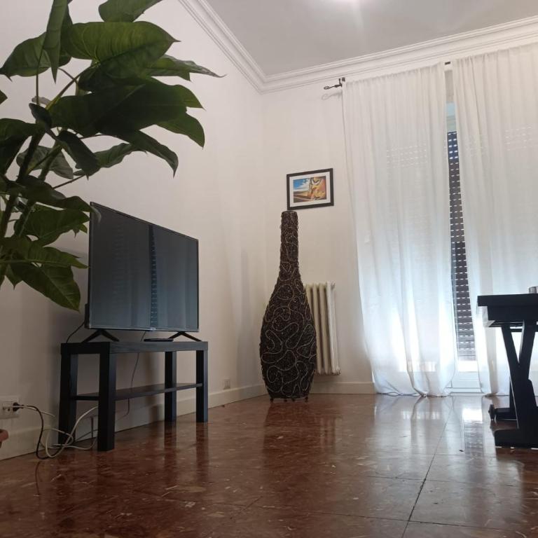 Beauty apartment in the green, direct link with center - Appartamento con 1 Camera da Letto - 10