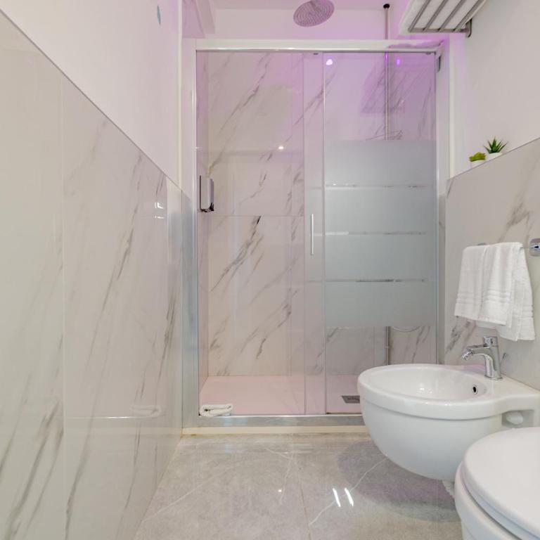 Luxury Room - 1 - Double Room with Private Bathroom - 6