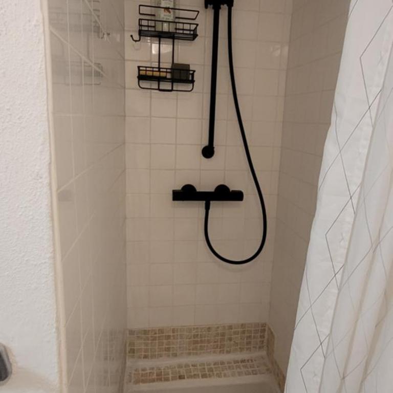 Appartement duplex sur les toits d'Aix avec terrasse ensoleillée - Appartement 1 Chambre - 9