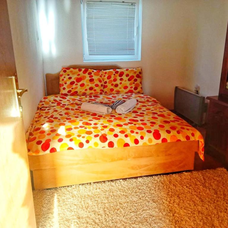 Kuća na Metaljci - Four-Bedroom House - 10