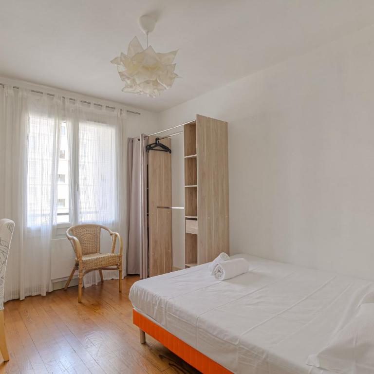 Charmant et Chaleureux proche métro Gratte-Ciel - Apartamento - 13