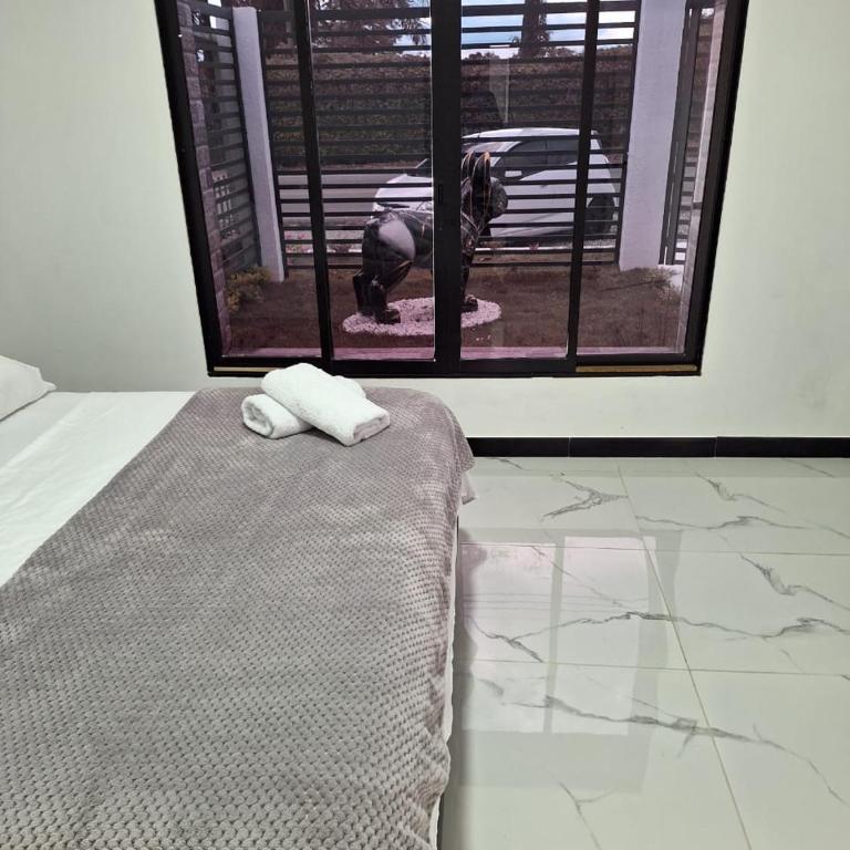 El REFUGIO DEL SOL CASA TURISTICA - Three-Bedroom Townhouse - 3