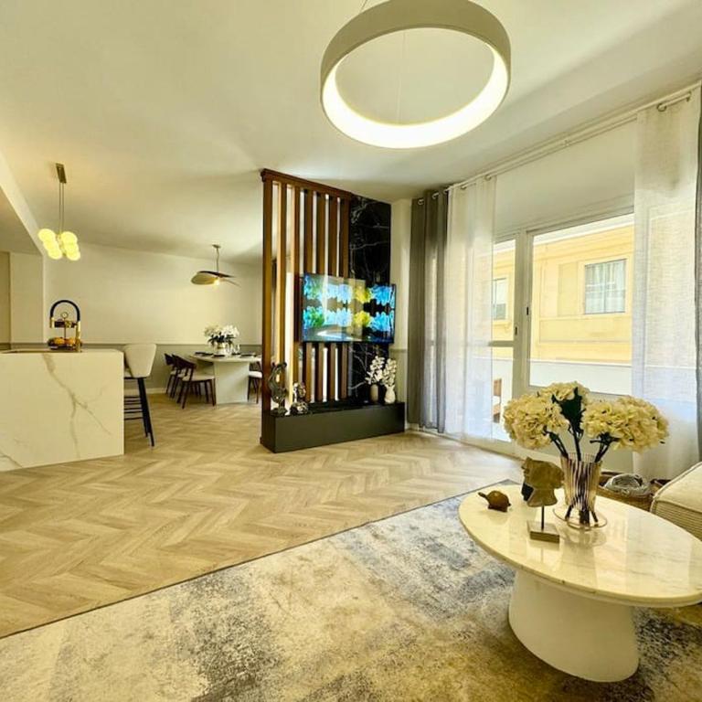 4BD Central Soho Luxe Retreat Terrace 2BH & AC - Superior Apartment - 60