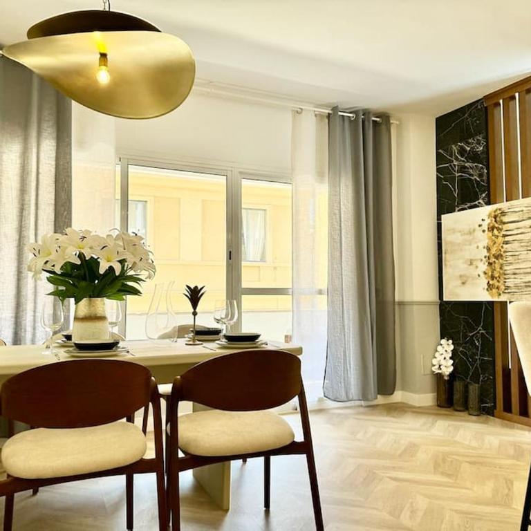 4BD Central Soho Luxe Retreat Terrace 2BH & AC - Superior Apartment - 80